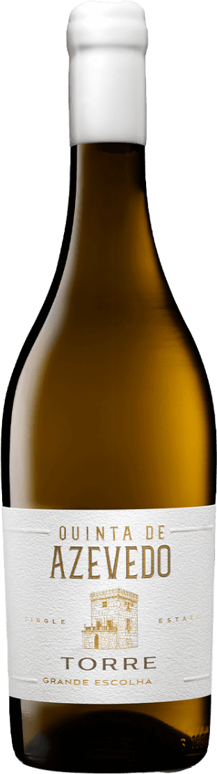 Het label toont een afbeelding van een kasteel of toren, met de naam 'Quinta de Azevedo' prominent weergegeven. Het heeft een minimalistische en elegante uitstraling.