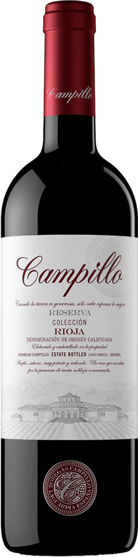 Het label toont de naam 'Campillo' in grote, sierlijke letters. Onder de naam staan diverse teksten in kleinere letters. Onderop het label is een tekening van een gebouw met omliggende wijngaarden te zien. Het label heeft een klassieke uitstraling.