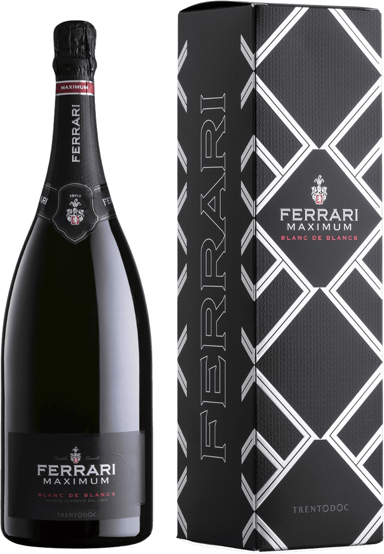 Het label van de fles toont een elegant ontwerp met een familiewapen in het midden. De tekst 'Ferrari Maximum' is prominent aanwezig, met daaronder 'Blanc de Blancs'. Het label heeft een zwarte achtergrond met witte en rode accenten.