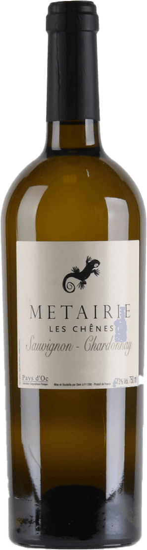 Het label toont een zwarte hagedis boven de merknaam 'METAIRIE'. Onder de merknaam staat 'LES CHÊNES' en daaronder 'Sauvignon - Chardonnay'. Het ontwerp is minimalistisch met een focus op typografie en het kleine dierlijke element.