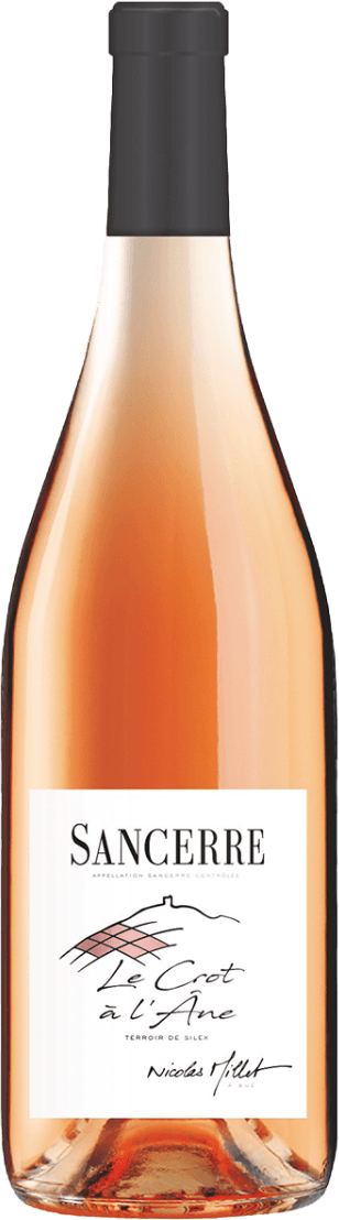 Het label van de wijnfles toont een minimalistisch ontwerp met de naam 'Sancerre' in grote letters bovenaan. Daaronder staat in een sierlijk lettertype 'Le Crot à l'Ane'. Er is een eenvoudige schets van een heuvelachtig landschap of wijngaard, wat mogelijk het terroir vertegenwoordigt. De handtekening van Nicolas Millet staat onderaan.