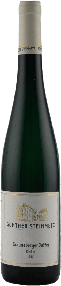 Het label toont een tekening van een gebouw of wijnhuis in een klassieke stijl, met daarboven de naam 'Günther Steinmetz'. De tekst 'Brauneberger Juffer Riesling GB' staat eronder.