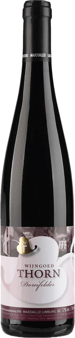 Het label toont de naam 'Wijngoed Thorn Dornfelder' met een goudkleurig element bovenaan. Op de achtergrond zijn gedetailleerde afbeeldingen van gebouwen te zien.