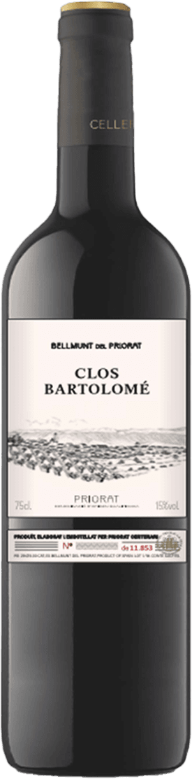 Celler Bartolomé - Priorat DO Clos Bartolomé Het label toont een gedetailleerde tekening van een landschap met wijngaarden. Boven de tekening staat de naam 'Clos Bartolomé' in grote letters, en daarboven 'Bellmunt del Priorat'. Onderaan het label staat informatie over de wijn, waaronder het alcoholpercentage en volume.