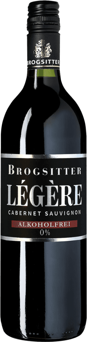 Légère Cabernet Sauvignon <0.5% Alc. Het label van de wijnfles heeft een strak en modern ontwerp met de naam 'Brogsitter' bovenaan in witte letters tegen een zwarte achtergrond. Daaronder staat 'Légère' in grote, opvallende witte letters. Onder de naam is er een rode balk met daarin het woord 'ALKOHOLFREI'. Onderaan staat '0%' ook in wit weergegeven. Het geheel heeft een minimalistische uitstraling.