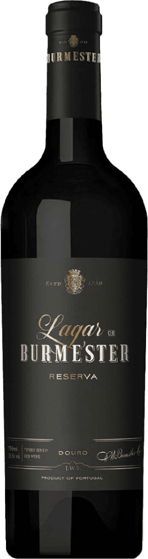 Burmester - Douro DOC Lagar de Burmester Een elegant en minimalistisch label met de naam 'Lagar de Burmester' in sierlijke letters. Er is een familiewapen bovenaan en de tekst is in goud en wit op een donkere achtergrond.