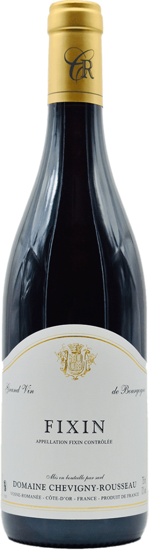 Domaine Chevigny-Rousseau - Fixin AC 2019 Het label heeft een traditioneel en elegant ontwerp met een familiewapen in het midden. De tekst is klassiek en duidelijk, zonder extra afbeeldingen of versieringen.