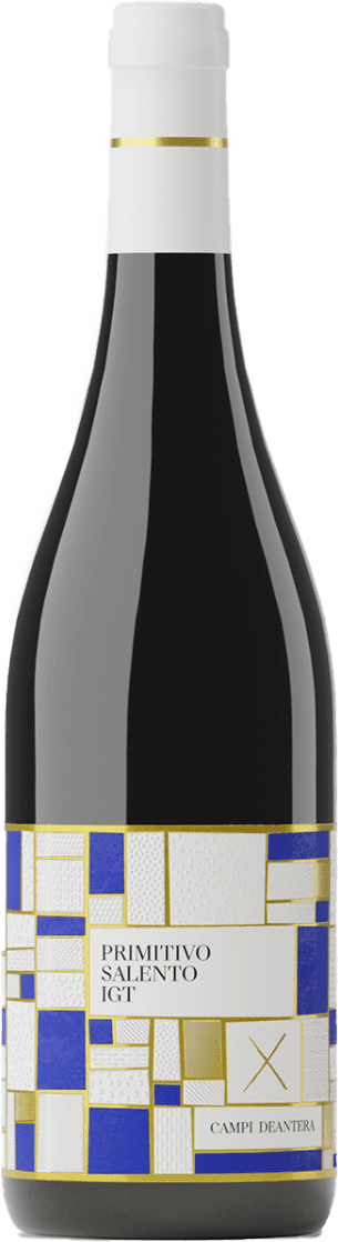 Campi Deantera - Salento IGT Primitivo Het label toont een abstract patroon van rechthoeken in blauw, wit en goud, met de tekst 'PRIMITIVO SALENTO IGT' en 'CAMPI DEANTERA'. Er is een grote X in het ontwerp verwerkt.