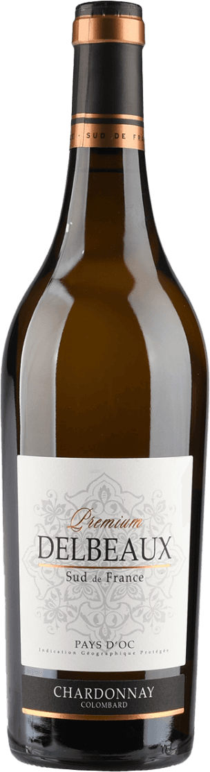 Delbeaux - Pays d'Oc IGP Premium Chardonnay-Colombard Het label heeft een elegante en klassieke uitstraling met sierlijke patronen. Bovenaan staat groot het woord 'Premium' in een sierlijk lettertype, gevolgd door de naam 'Delbeaux' in grote, vetgedrukte letters. Onder de naam staan kleinere teksten zoals 'Sud de France' en 'Pays d'Oc'. Onderaan het label is er een zwarte balk met daarop in witte letters 'Chardonnay Colombard'.