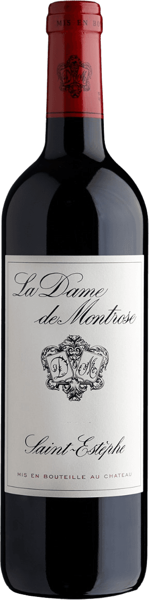 Château Montrose - Château La Dame de Montrose Saint Estèphe AC Het label toont sierlijke kalligrafie met de naam 'La Dame de Montrose'. Onder de naam is een gedetailleerd, decoratief embleem of familiewapen afgebeeld. De achtergrond is eenvoudig en wit, waardoor de zwarte tekst en het embleem opvallen.
