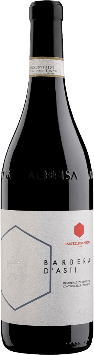 Castello di Perno - Barbera d'Asti DOCG Het label van de wijnfles is minimalistisch en modern. Het heeft een witachtige achtergrond met een geometrisch patroon in het midden dat lijkt op een zeshoek. Aan de rechterbovenkant staat een rood embleem, dat mogelijk een gestileerd kasteel of logo voorstelt. De naam 'Barbera d'Asti' is in zwarte letters gedrukt aan de rechterkant van het label.